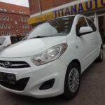 HYUNDAI I 10 1,2// COMFORT// AIRCON full