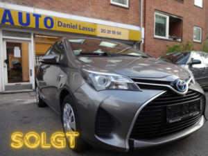 EN EJER TOYOTA YARIS 1,5 HYBRID E-CVT AUTOMATGEAR
