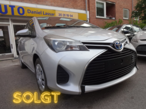 SUPER VELHOLDT TOYOTA YARIS HYBRID 1,5 H2 COMFORT // E-CVT