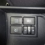 TOYOTA YARIS 1,5 HYBRID SPORT full