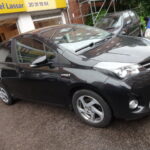 TOYOTA YARIS 1,5 HYBRID SPORT full