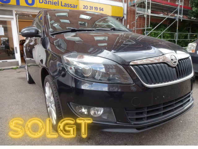 SKODA FABIA 1,2 TSI AMBITION // 105 KH STATIONCAR //