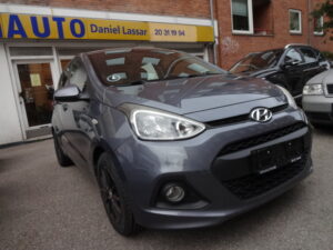 EN EJER HYUNDAI I 10 COMFORT 1,25 5 DØRS